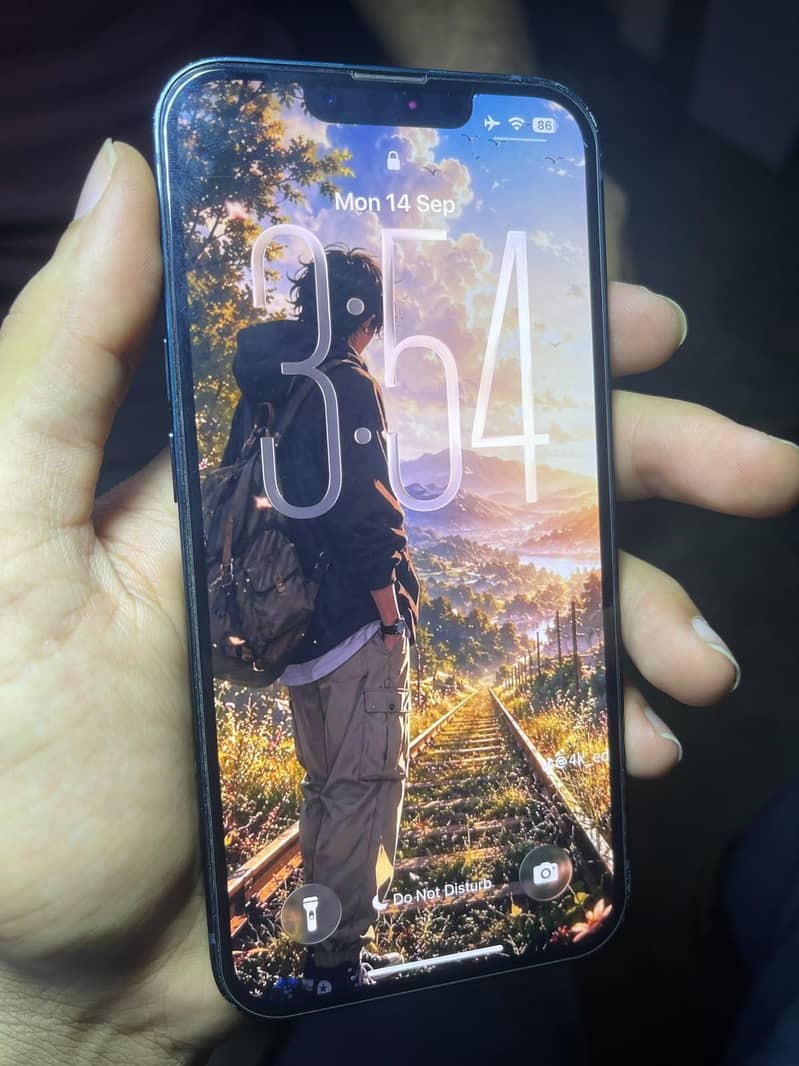 Apple iPhone 13 1