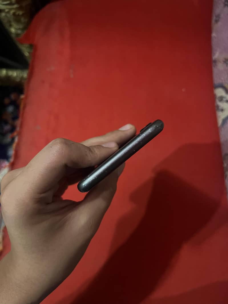 Apple iPhone 8 2