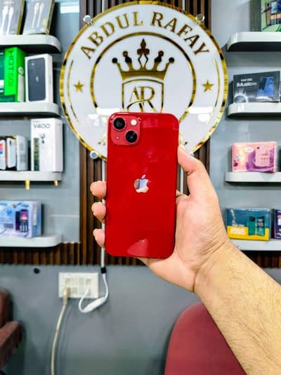 Apple iPhone 13