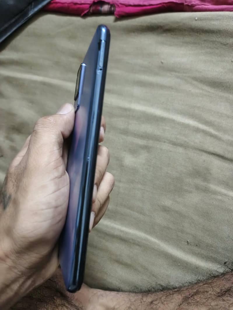 Vivo V21e 5