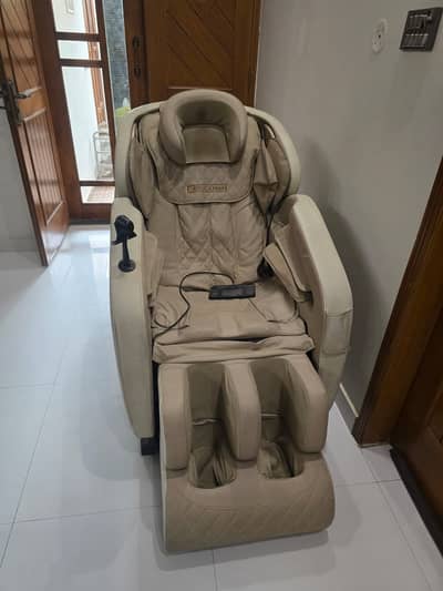 JC Buckman TMC-160 Full Body Massage Chair | Heating + Air Compression