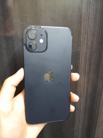 Apple iPhone 12