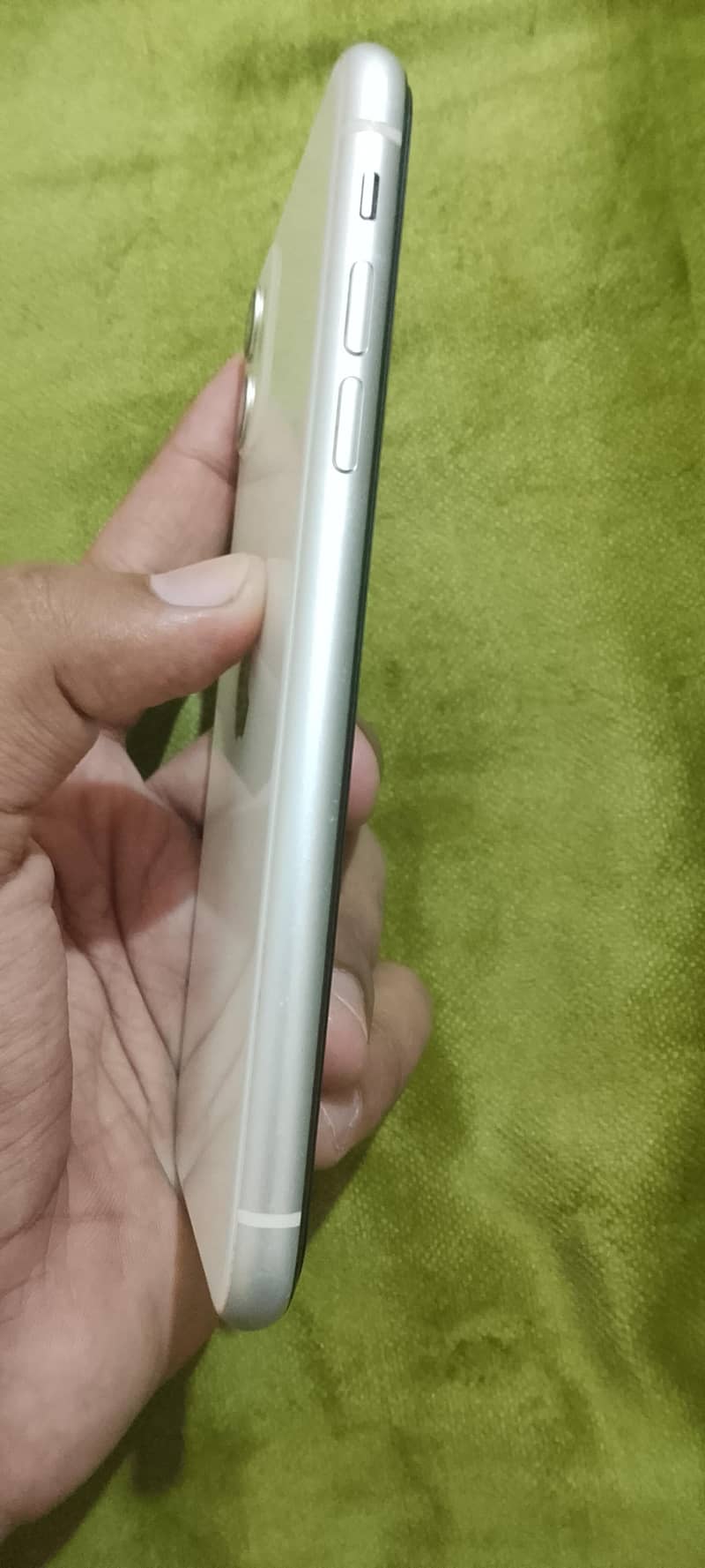 Apple iPhone 11 2
