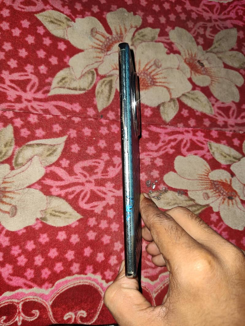 Infinix Zero 40 6