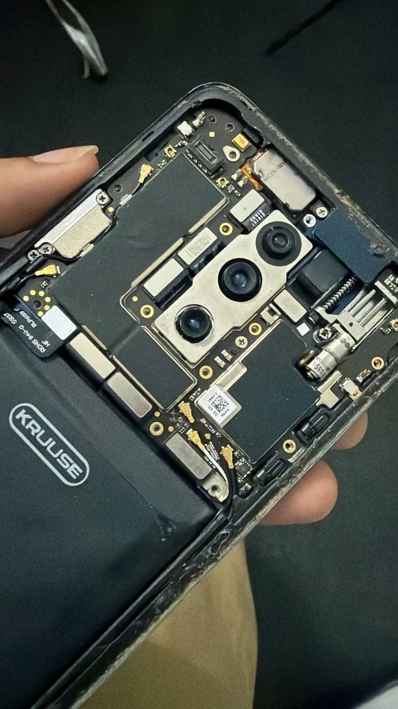 One Plus 7 Pro 1