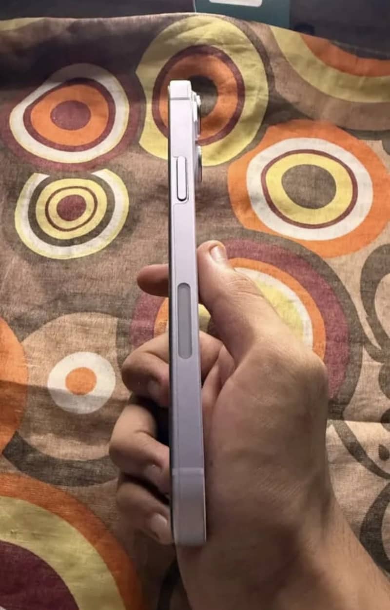 iPhone 14 plus 8