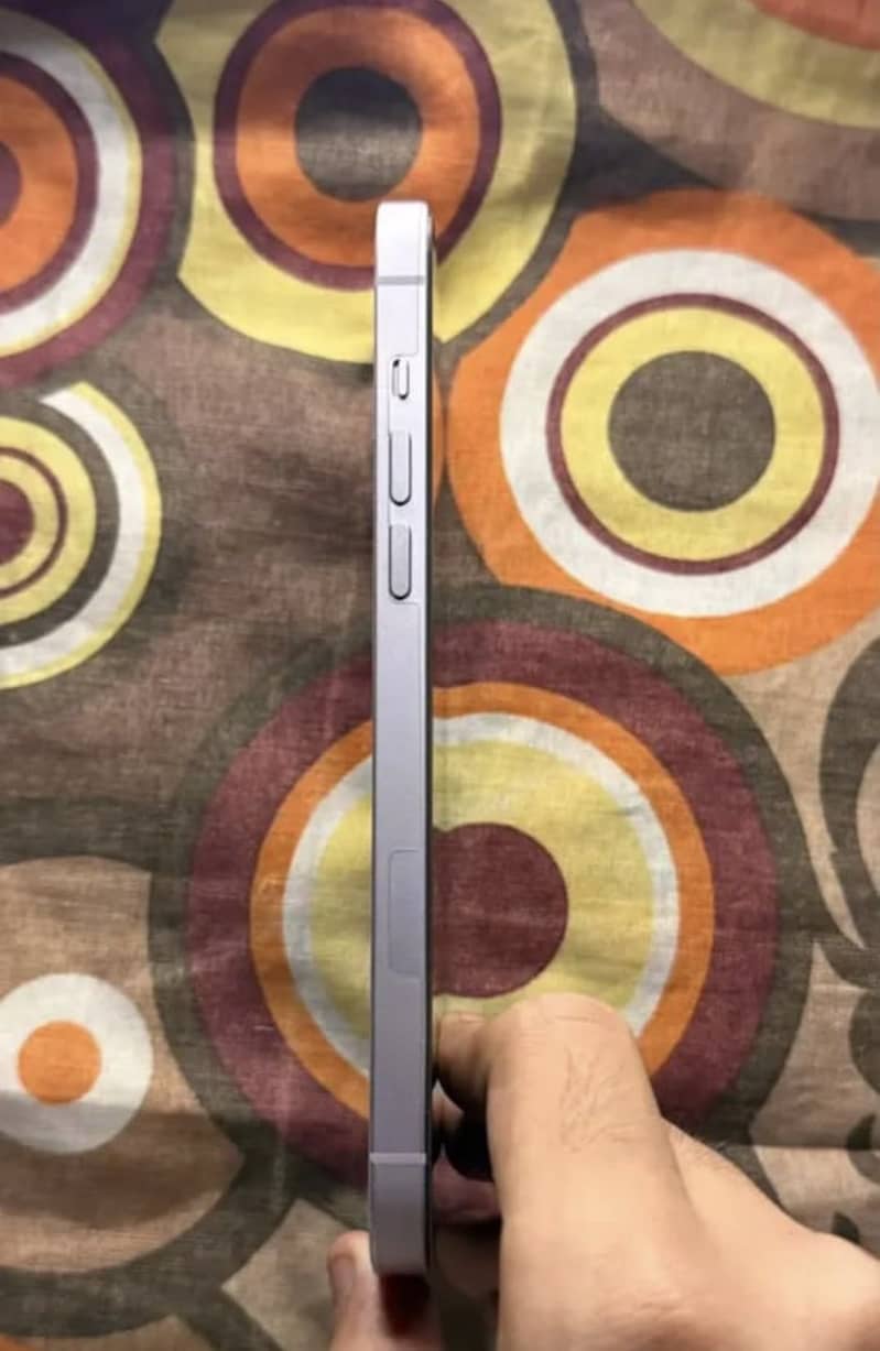 iPhone 14 plus 10