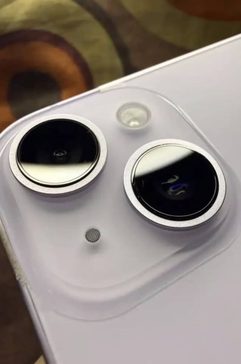 iPhone 14 plus 11