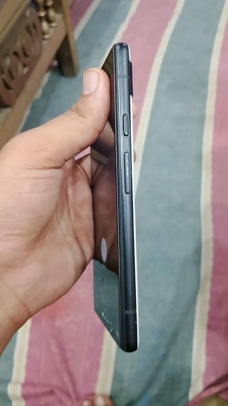 Google Pixel 6a 1