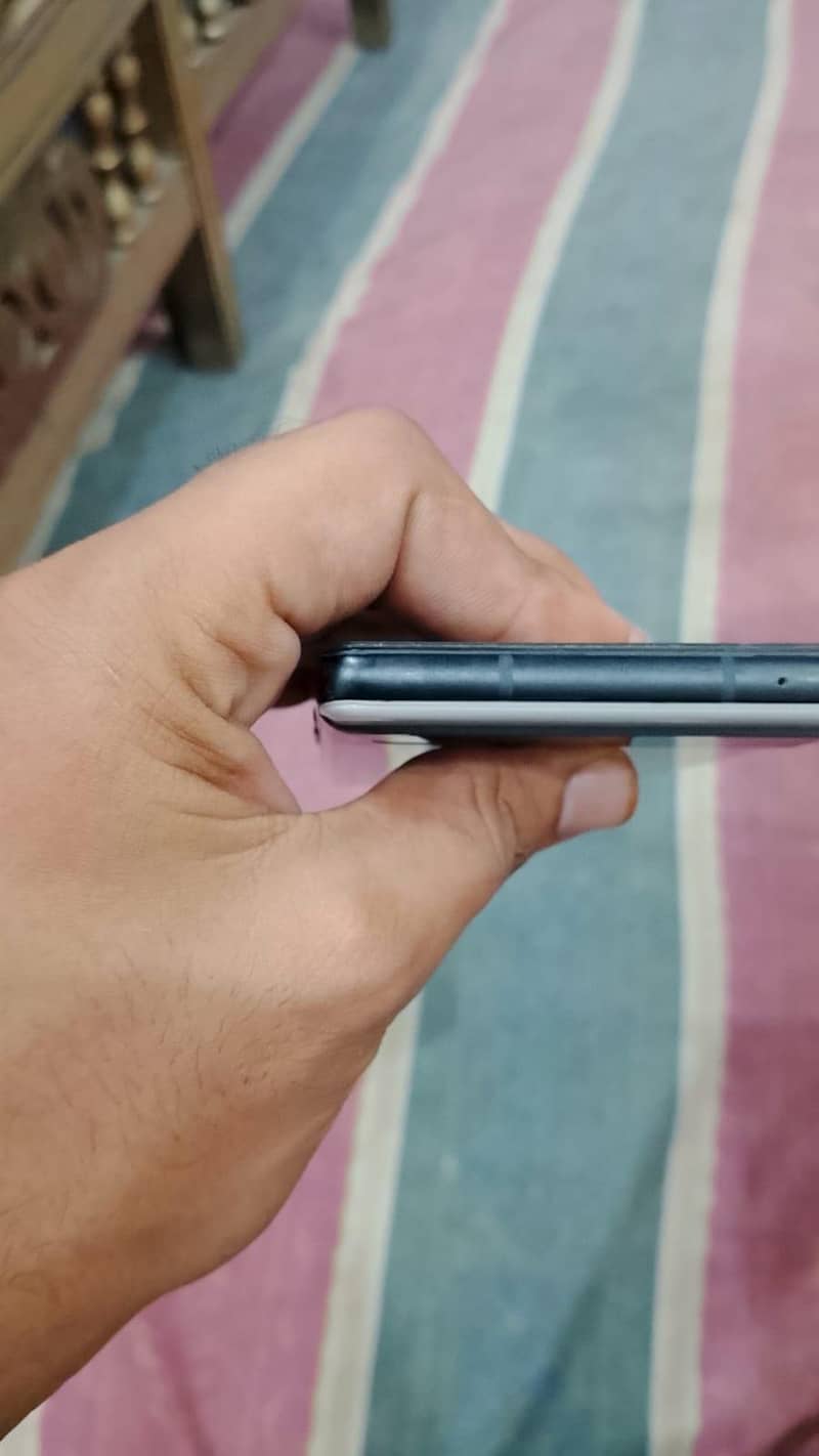 Google Pixel 6a 3