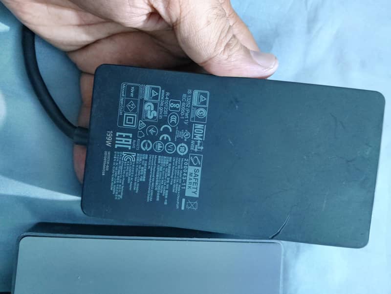 Microsoft Surface Dock 2 5