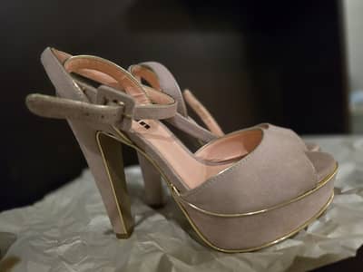 Pink high heels