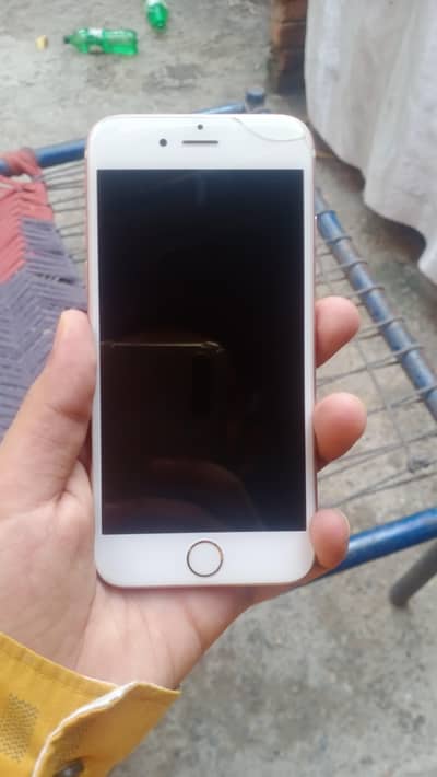 Apple iPhone 6S