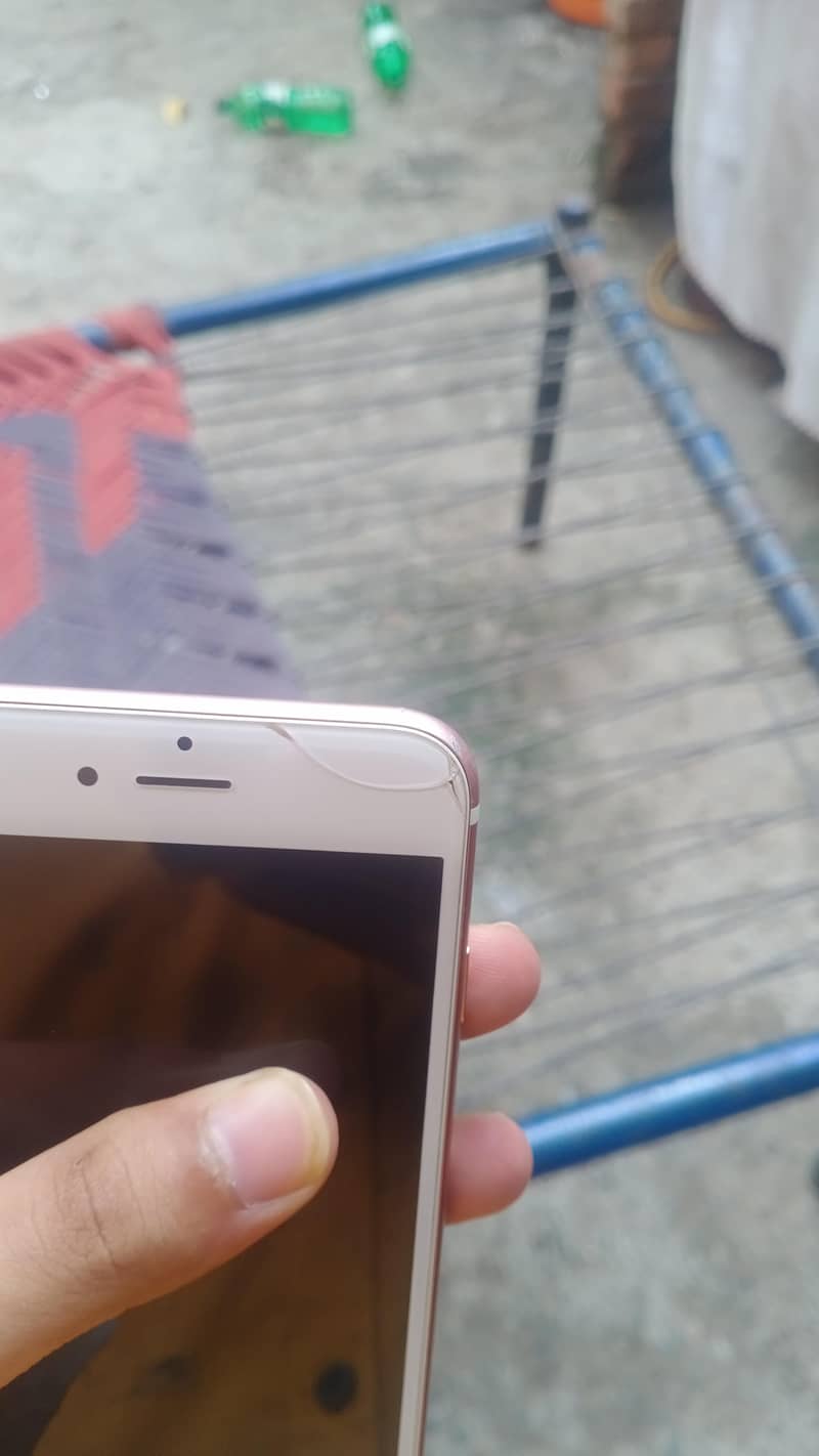 Apple iPhone 6S 3
