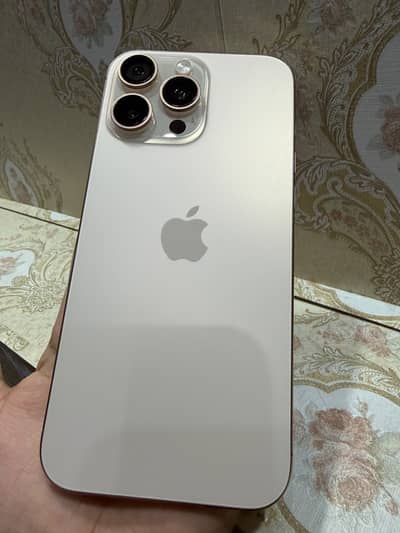 Apple iPhone 16 Pro Max