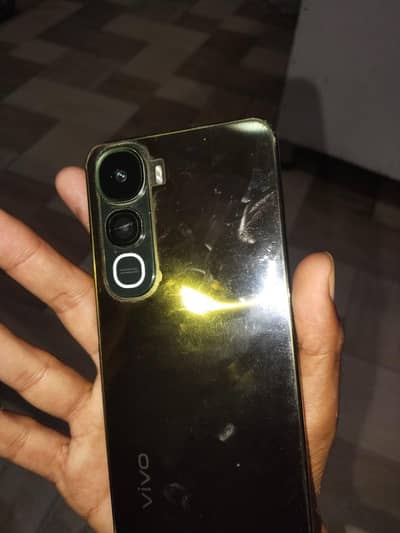 Vivo Y400