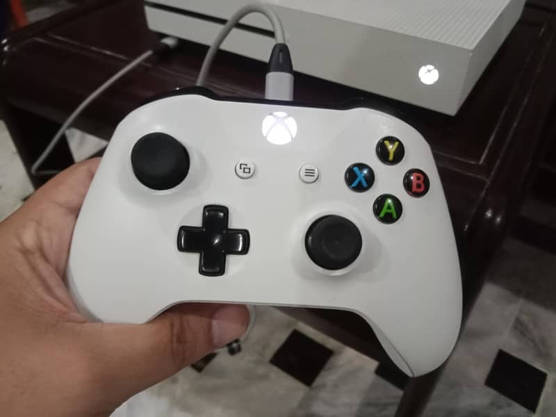 xbox one s 2