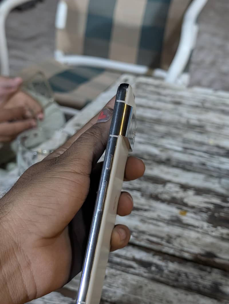 Google Pixel 8 Pro 1