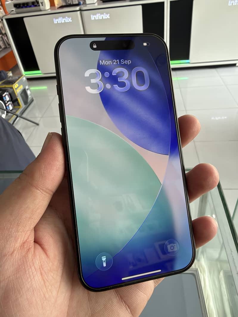 Apple iPhone 15 pro 5