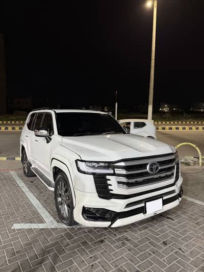 Toyota Land Cruiser Cygnus