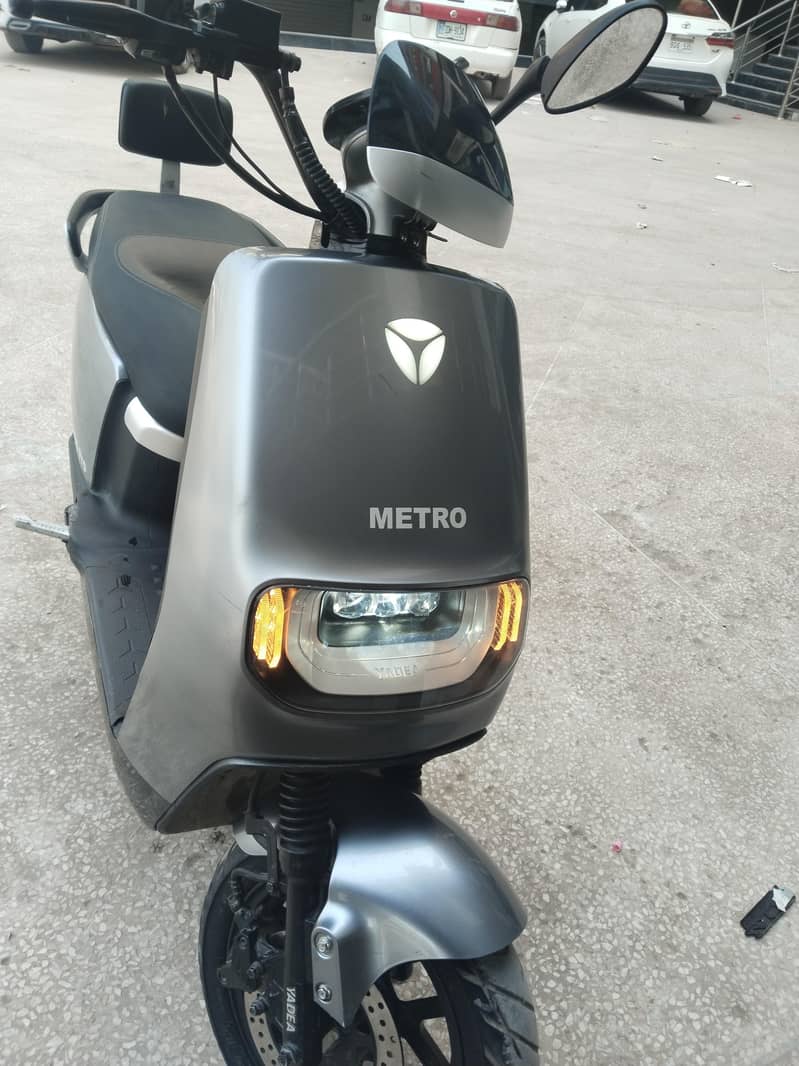 METRO E8SPRO 0