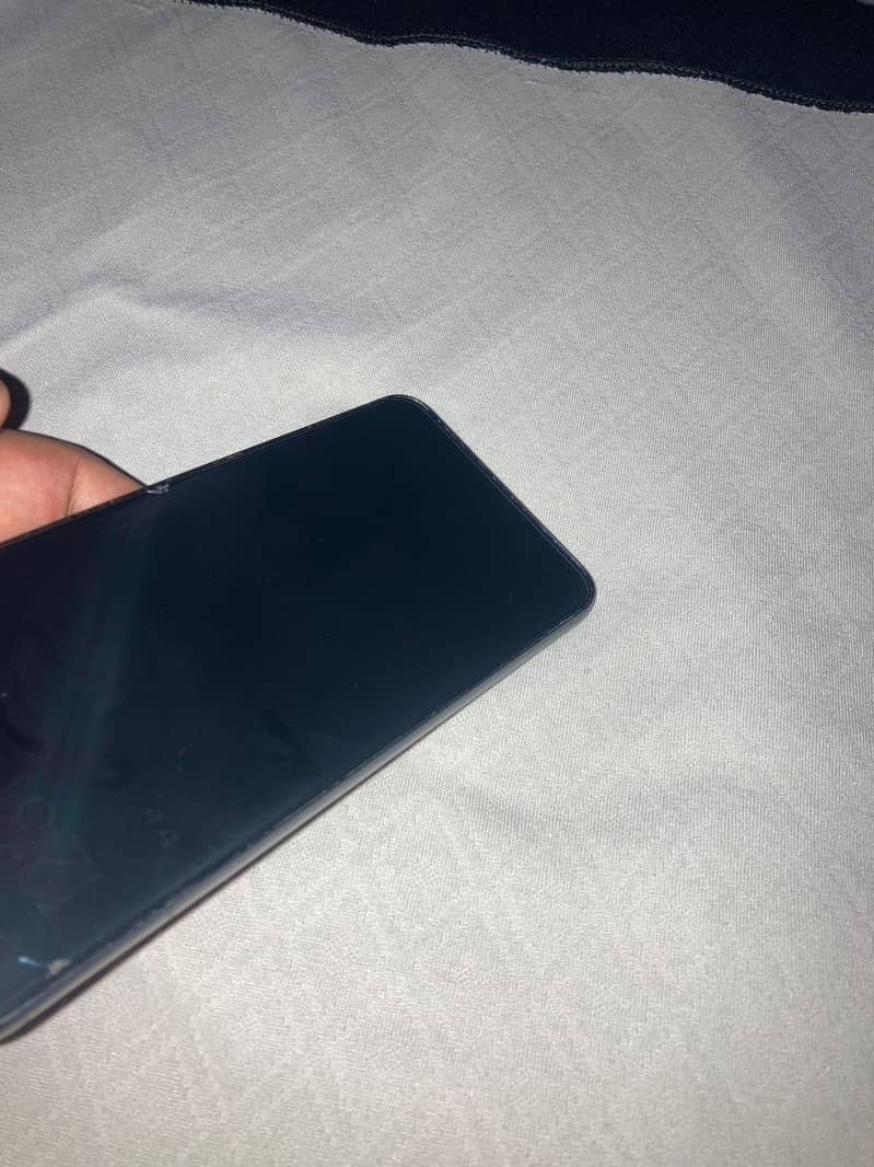 Google pixel 8 PTA Approved 4