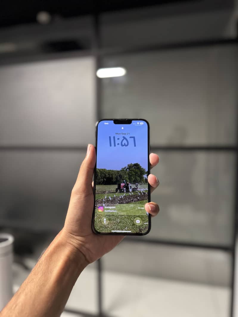 Apple iPhone 13 Pro Max 3