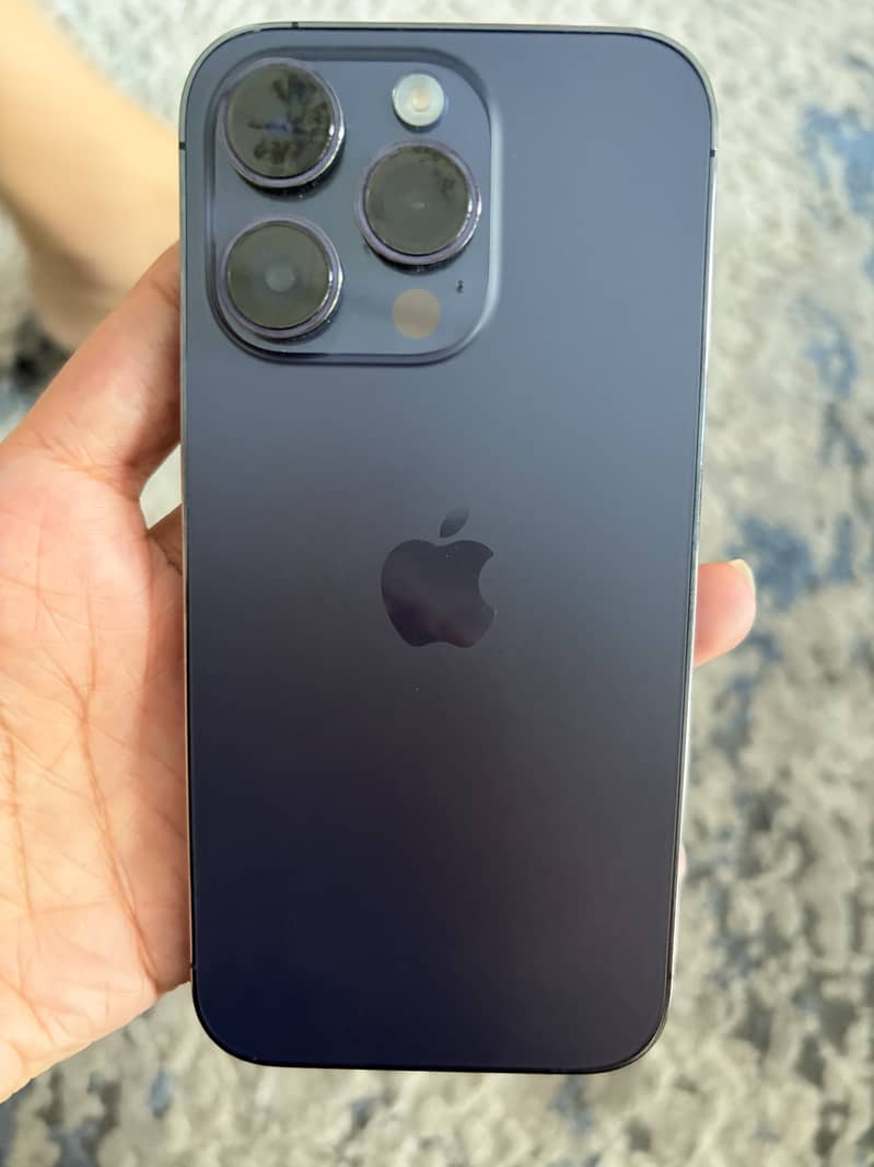Apple iPhone 14 Pro 2