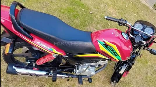Honda cb125f    0313///4496///751