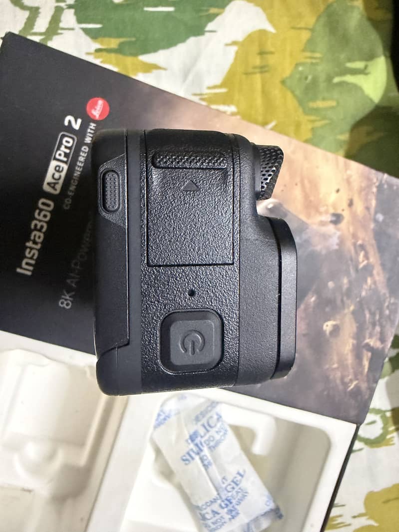 insta360 ace 2 pro 0