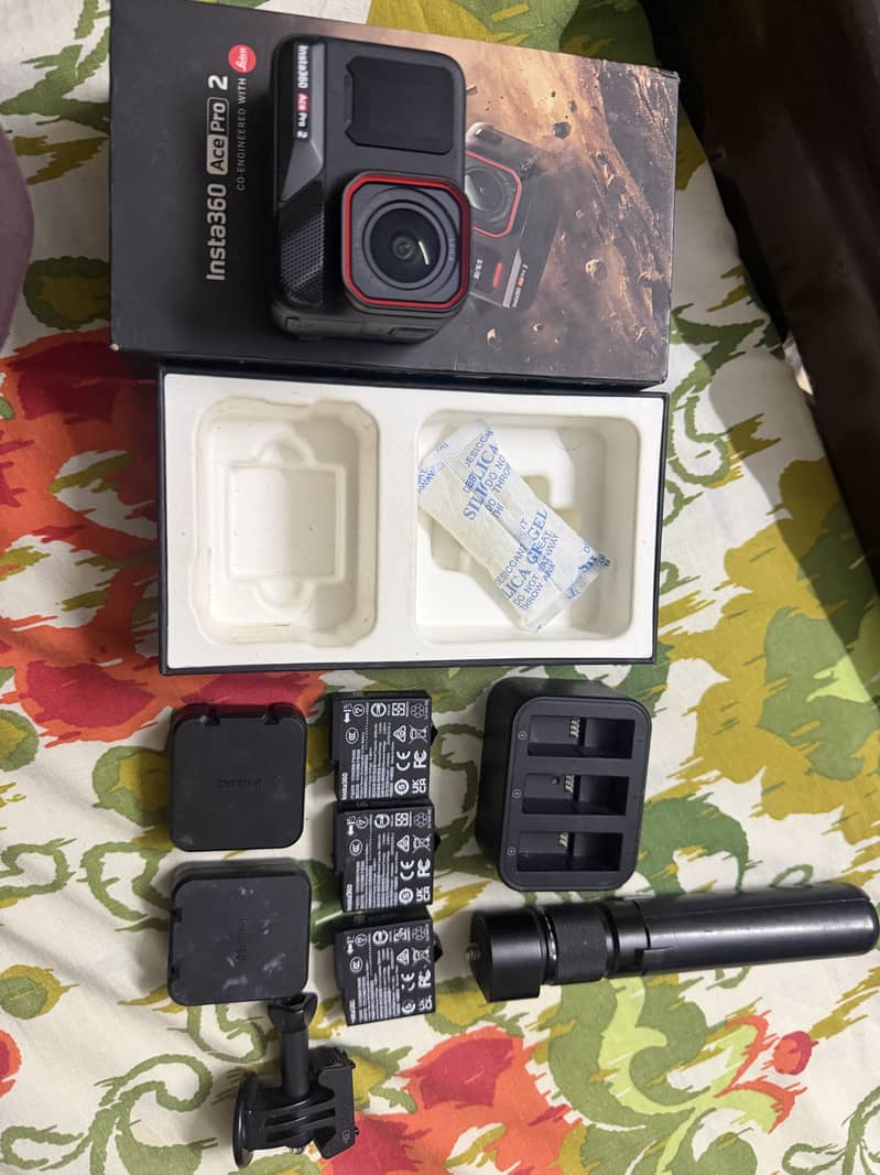 insta360 ace 2 pro 2