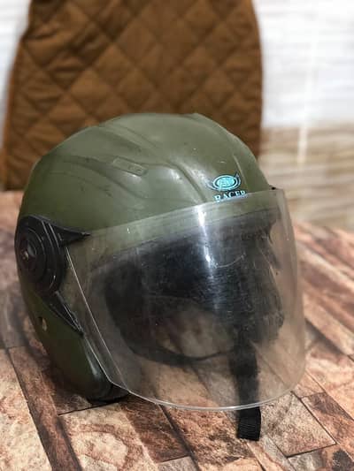 Half Face Helmet Green Colour Normal Confition Whatsapp:03116692100