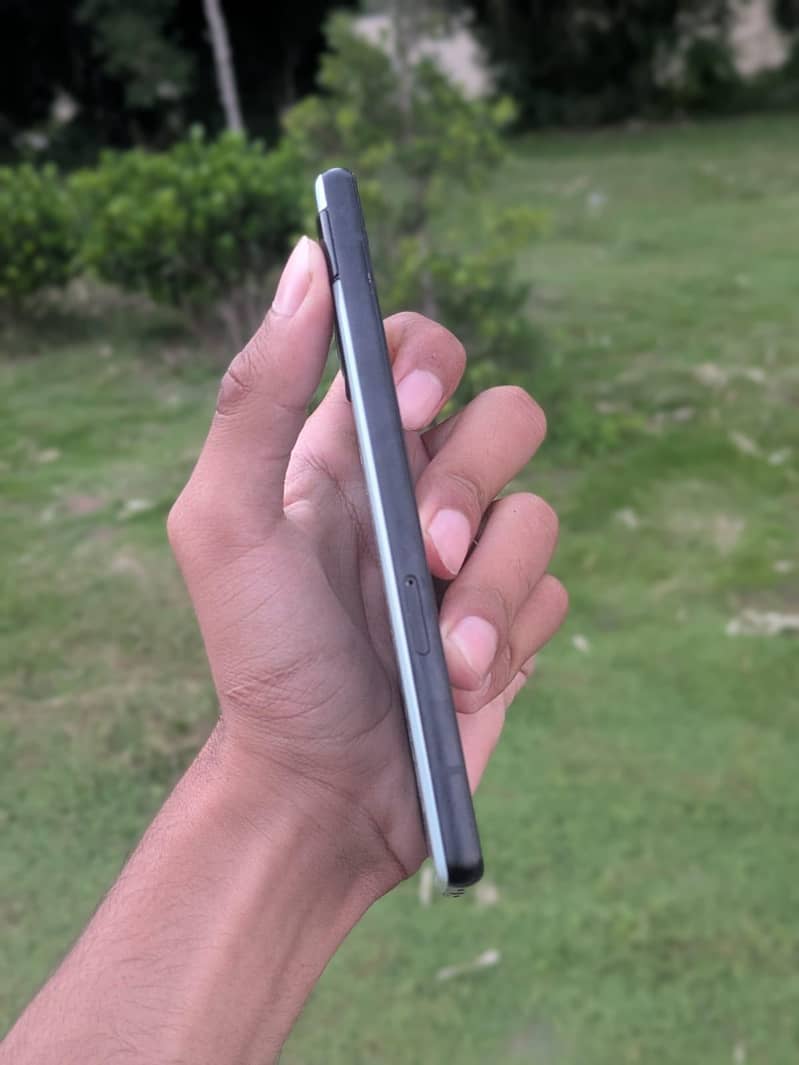 Google Pixel 6a 3