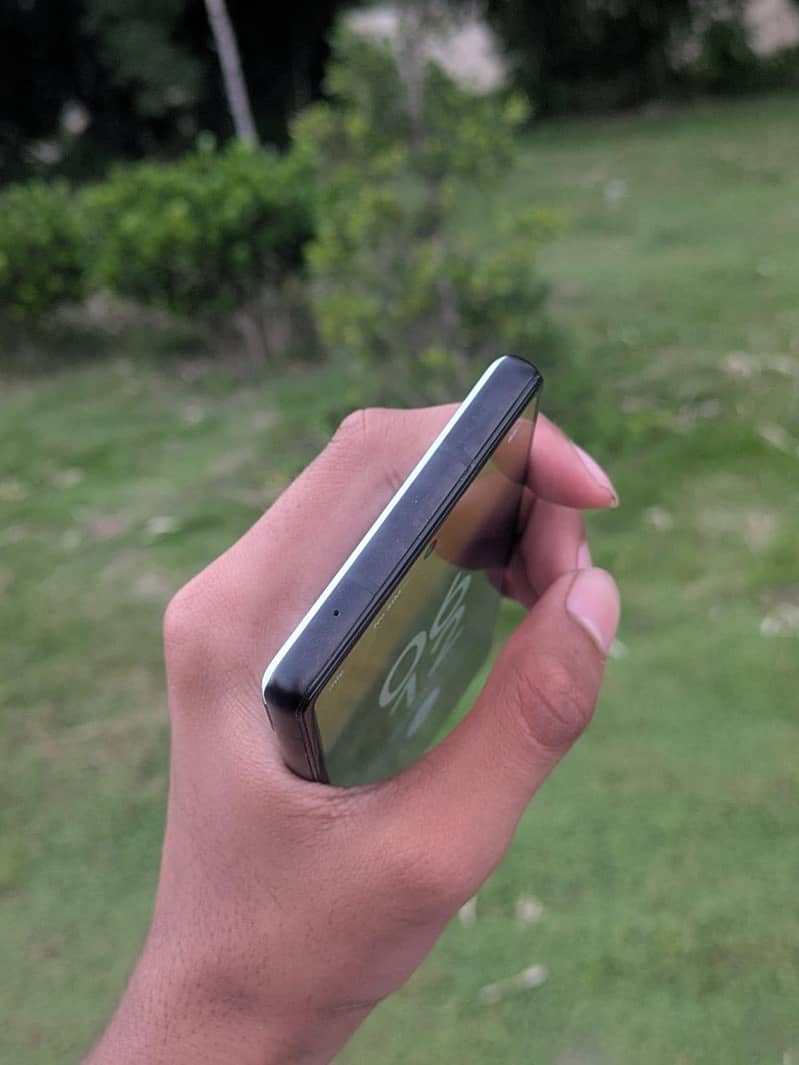 Google Pixel 6a 4