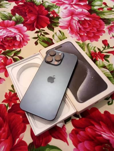 iPhone 15 Pro Max 256 GB 100 ok