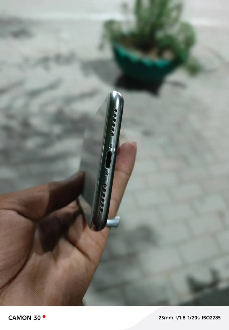 Apple iPhone X 7