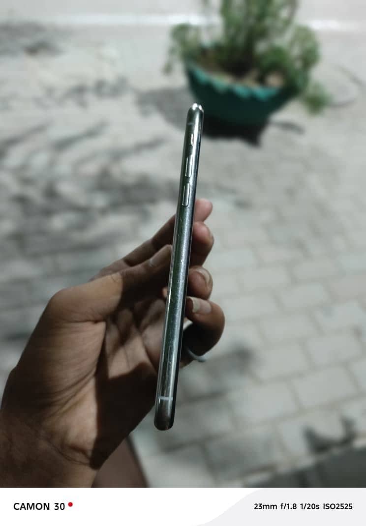 Apple iPhone X 8
