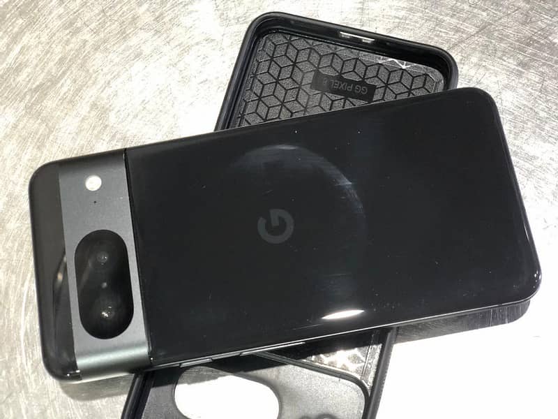 Google Pixel 8 6