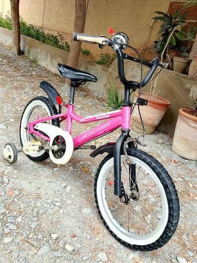 16 inch kids bicycle for sale in excellent condition
