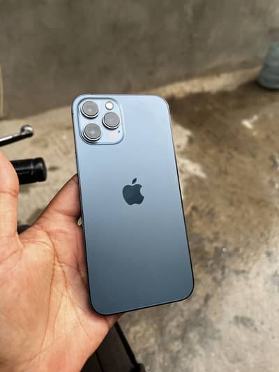 iPhone 12 Pro Max with box