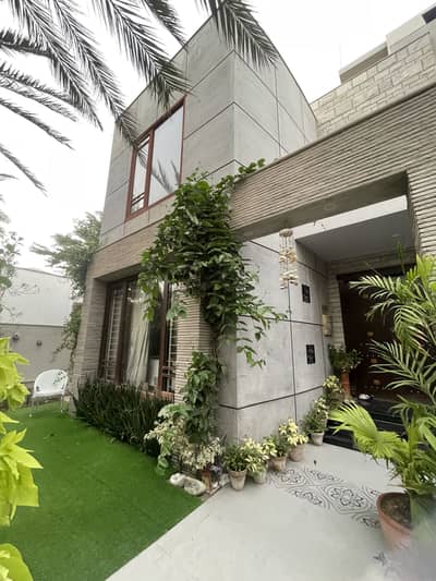 500yd 4 Bed Upper Portion For Rent Like New