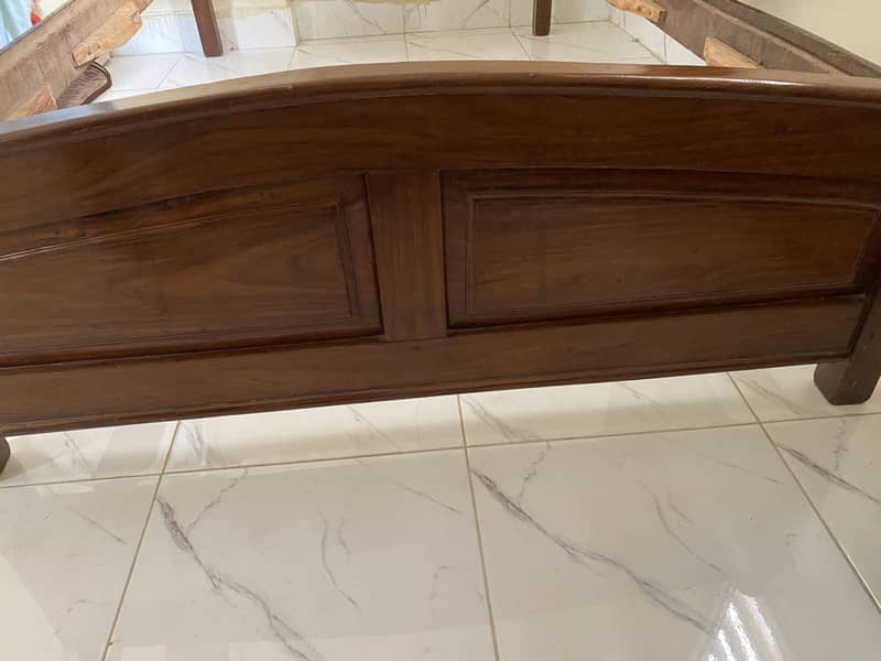 Single bed 1