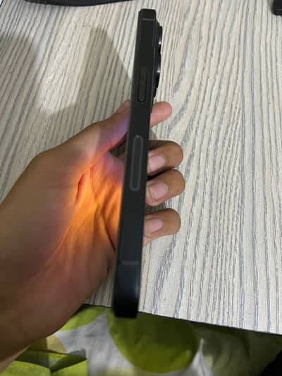 Apple iPhone 15 Pro