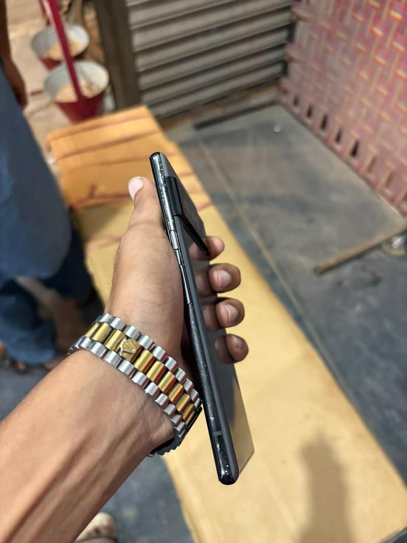 Google Pixel 6 Pro 2