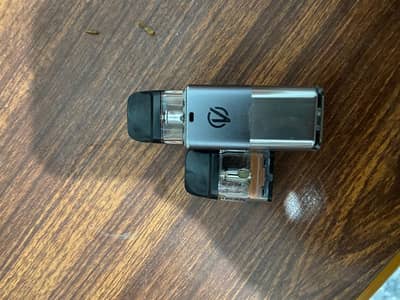 XROS Cube device with extra catridge (18+ only)