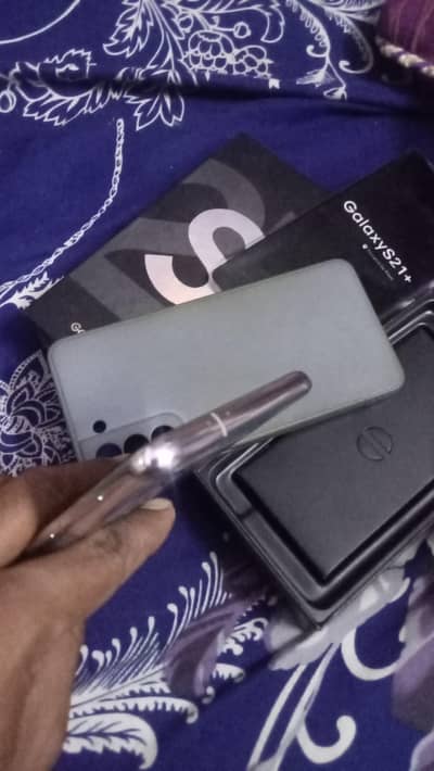 Samsung s21+5G