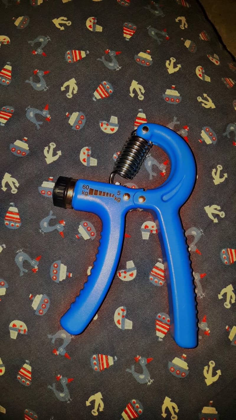 hand gripper 0