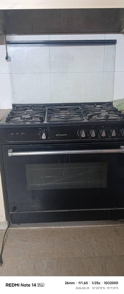 stove with 5 burner