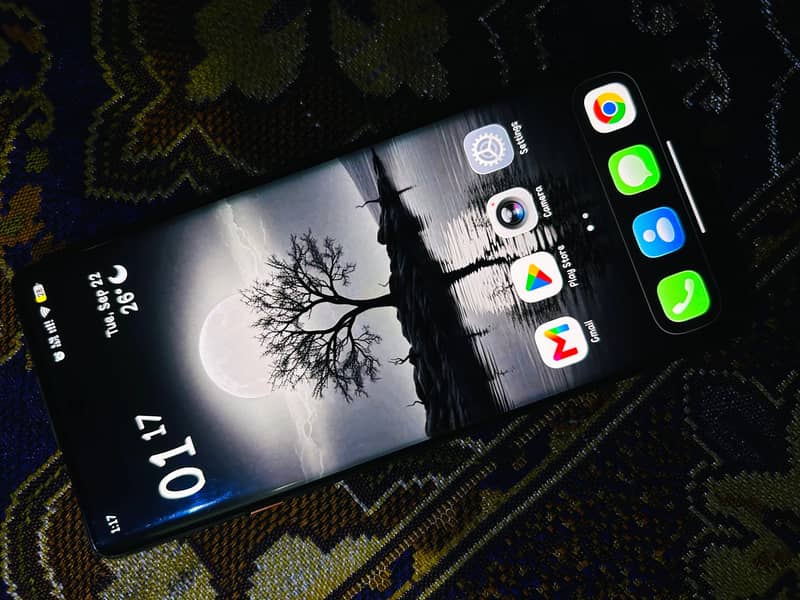 Tecno CAMON 40 Pro 4