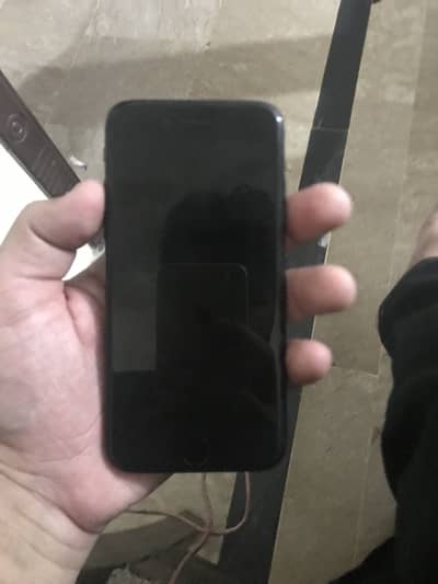 Apple iPhone 7 Non pta JV urgent sale